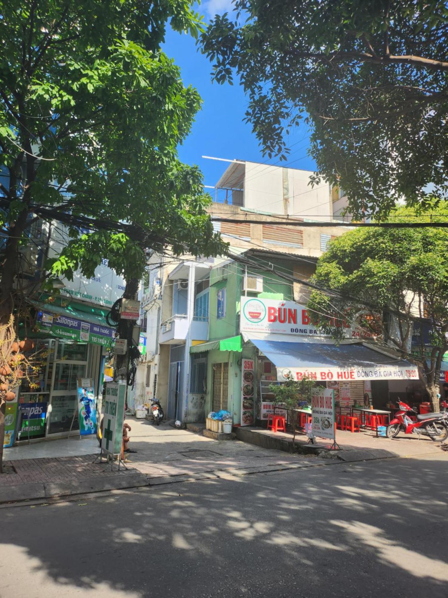 Half Coffee N Dorm Hostel Ho Şi Min Exterior foto